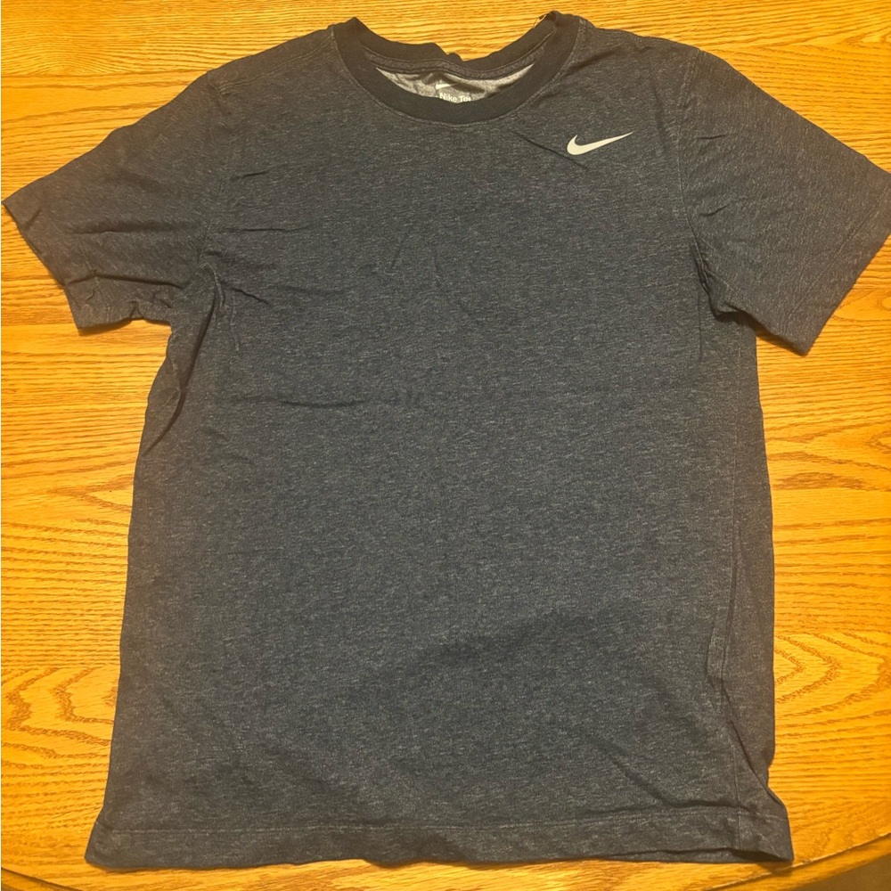 ★ Nike T-Shirt